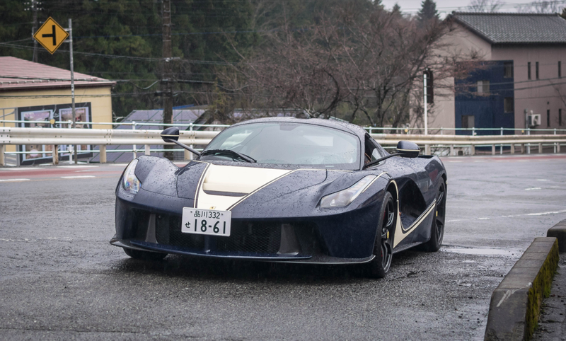 Illustration for article titled This Is How Japan's Ferrari Owners Do Brunch